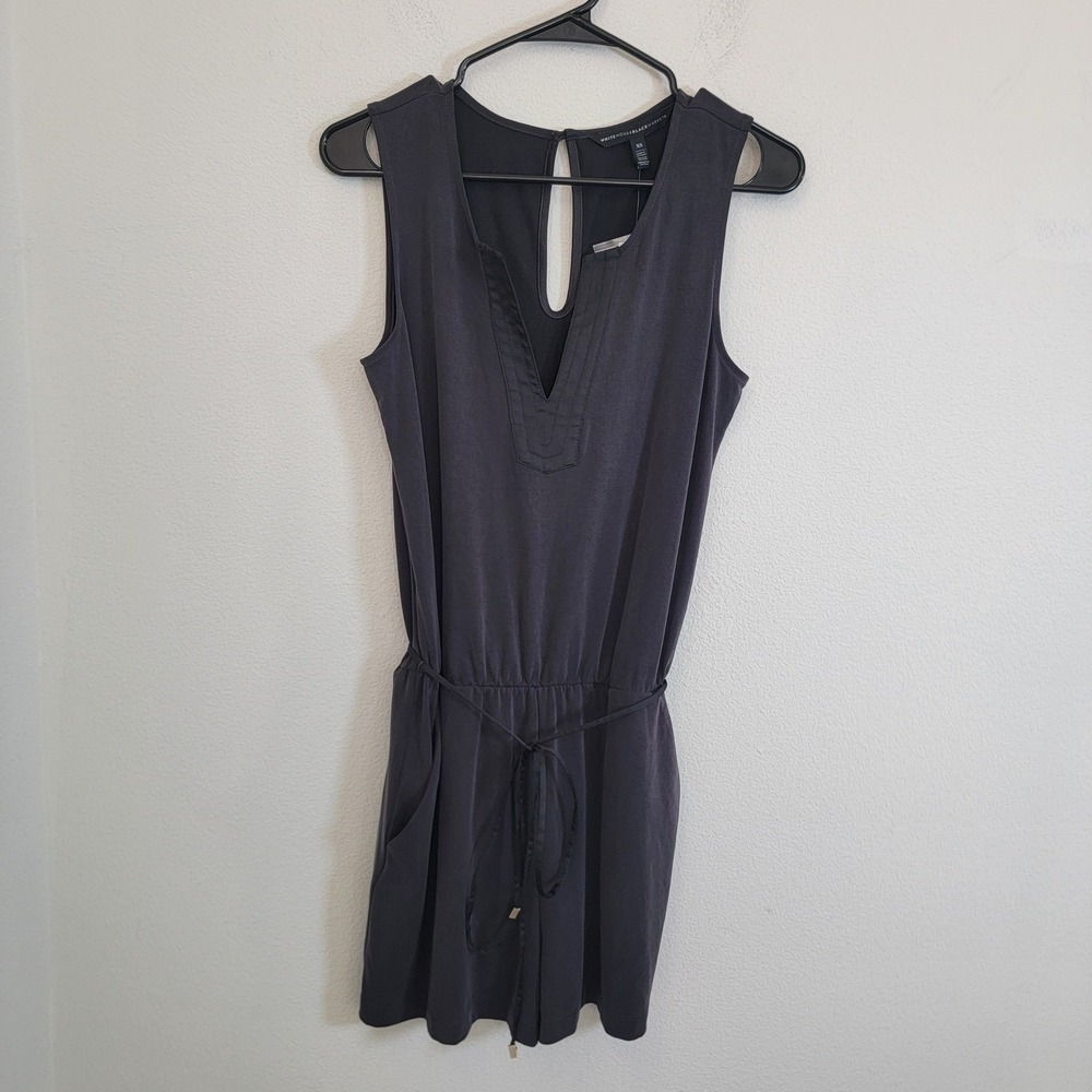 White House Black‎ Market Sandwash Gray Romper Shorts XS Petite Sleeveless